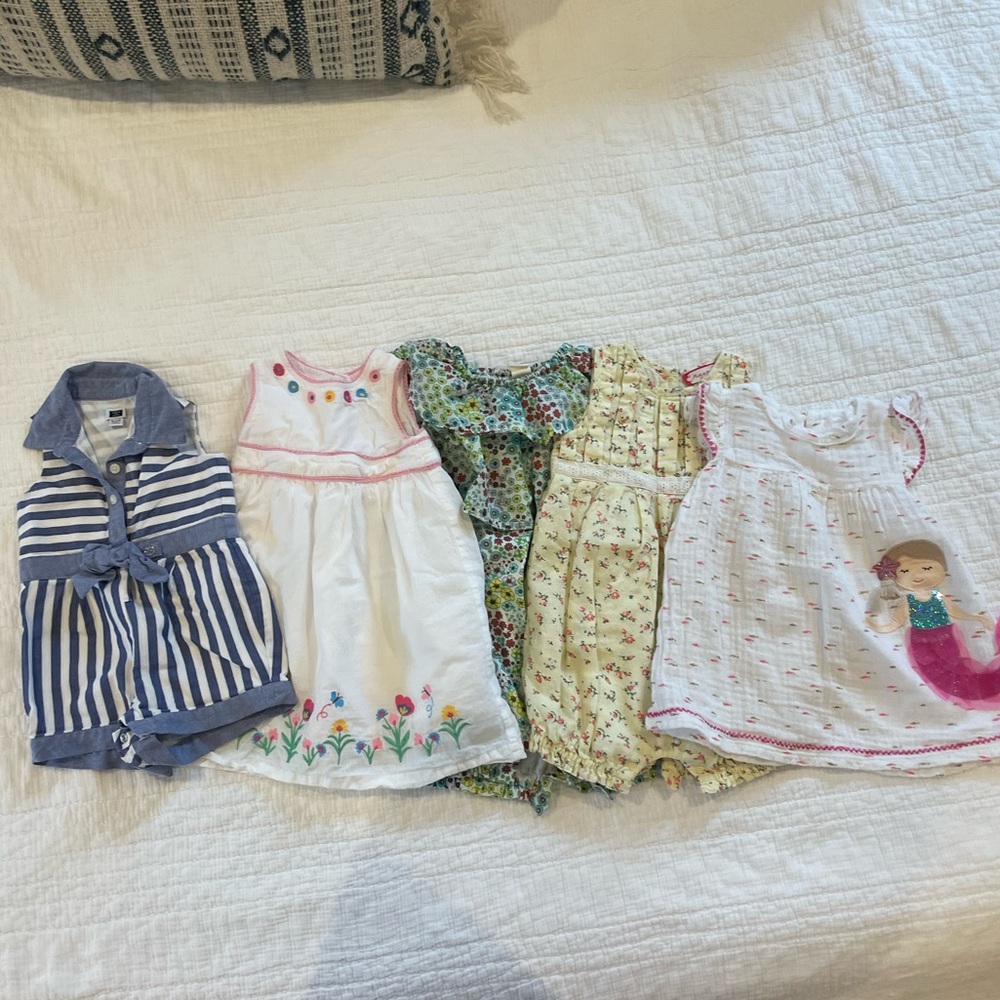 Spring / Summer dress bundle of 5. 12 months.